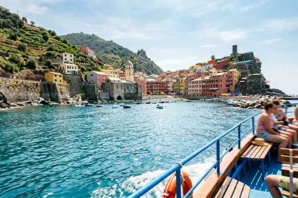 boat tour near Cinque Terre